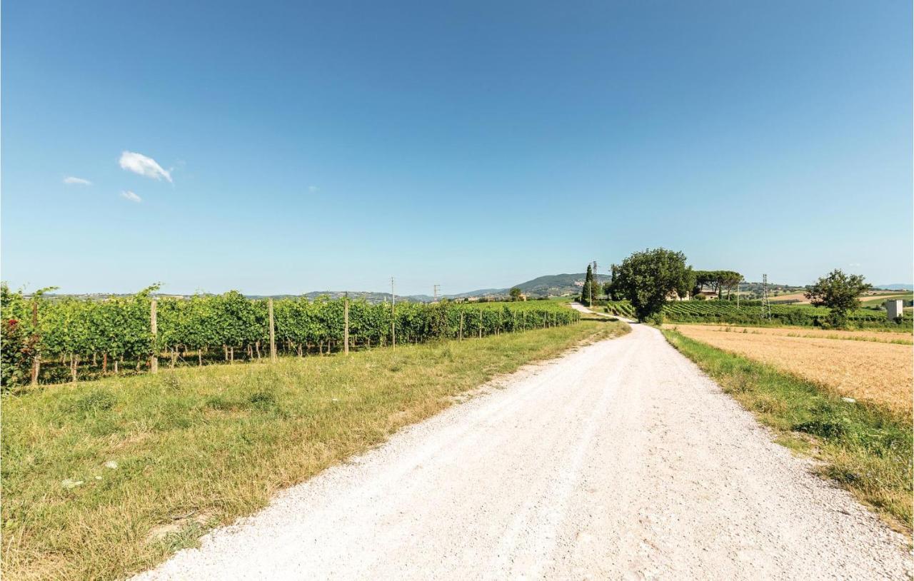 Amazing Apartment In Giano Dellumbria Pg Giano dellʼUmbria Buitenkant foto